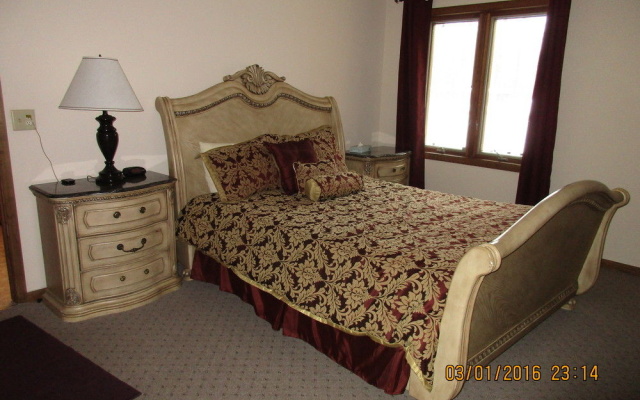 photo 5 of Horseshoe Bay Lodge