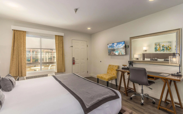 photo 4 of Hotel Bixby Scottsdale, BW Signature Collection