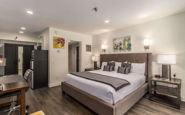 photo 5 of Hotel Bixby Scottsdale, BW Signature Collection