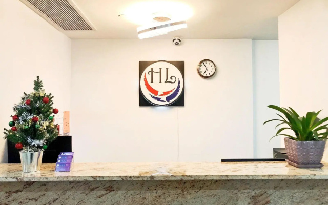photo 2 of Hotel 837