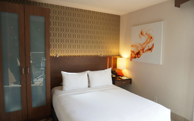 photo 4 of Hotel Angeleno