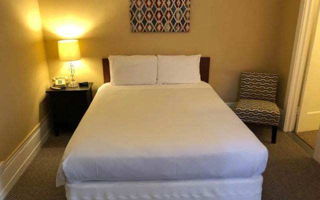 photo 5 of SF Plaza Hotel