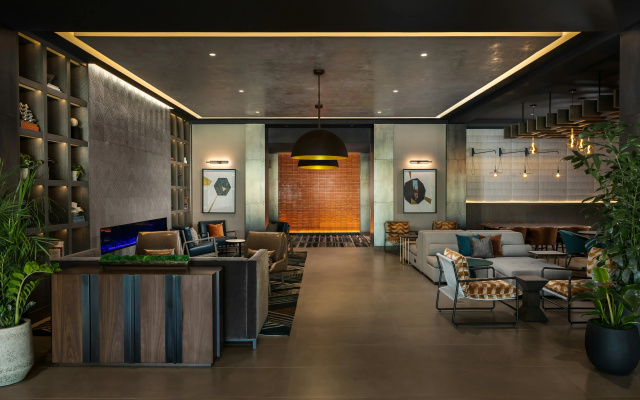 photo 2 of Hotel Avail Rogers, Tapestry Collection By Hilton