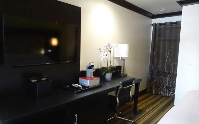 photo 2 of Hotel Azura