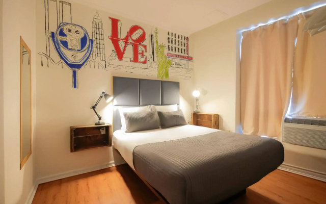 photo 2 of CITY ROOMS NYC - Soho