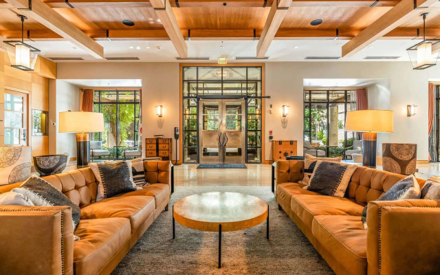 photo 2 of Bellevue Club Hotel