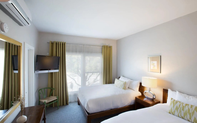 photo 4 of Hotel Beverly Terrace - Beverly Hills/West Hollywood
