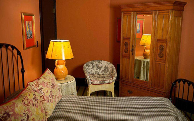 photo 2 of Hotel Boheme