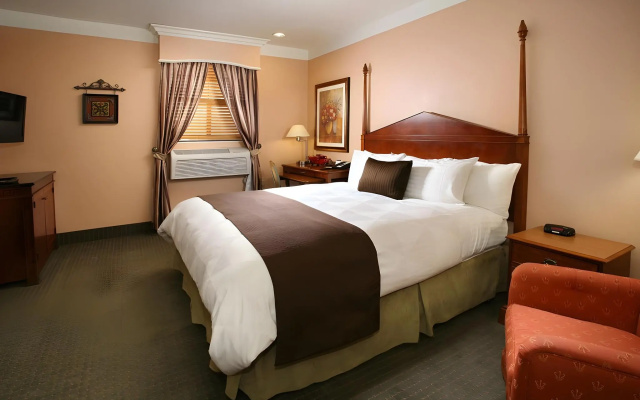 photo 2 of Brand Plaza Hotel