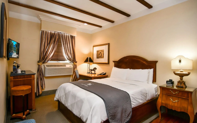 photo 5 of Brand Plaza Hotel