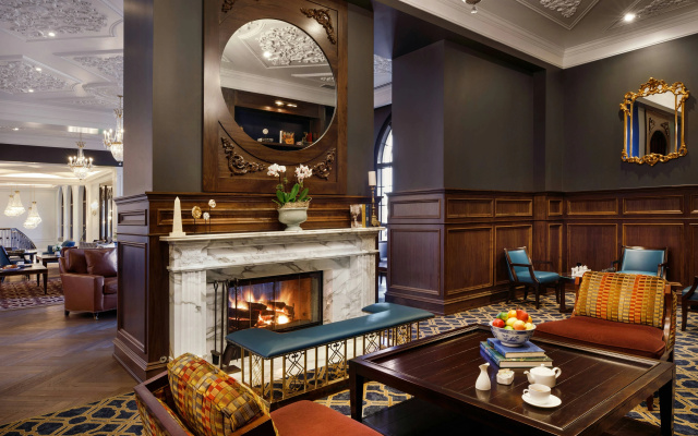 photo 2 of Hotel Carmichael, Autograph Collection
