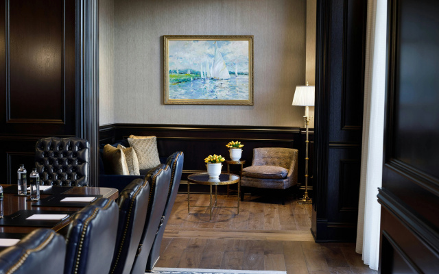 photo 3 of Hotel Carmichael, Autograph Collection