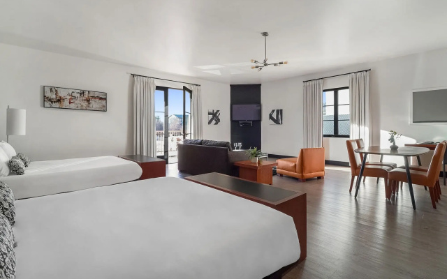 photo 3 of Hotel Casa 425 + Lounge
