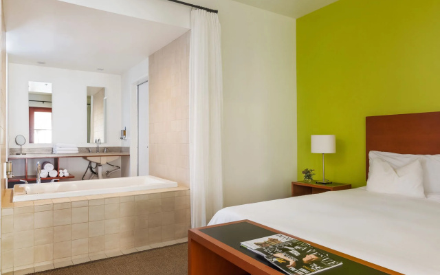 photo 4 of Hotel Casa 425 + Lounge