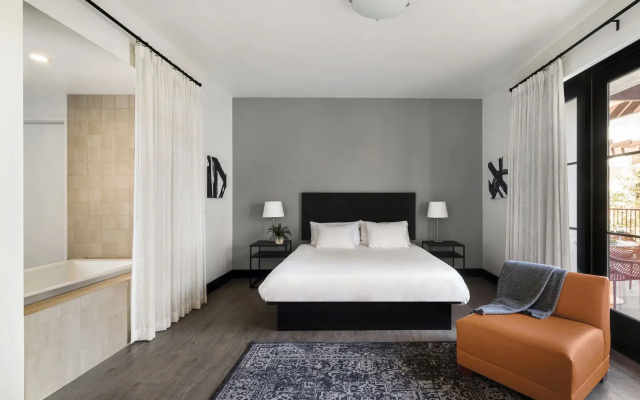 photo 5 of Hotel Casa 425 + Lounge