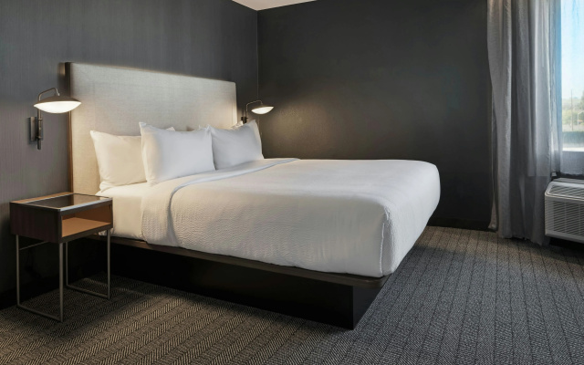 photo 3 of Courtyard by Marriott Chino Hills