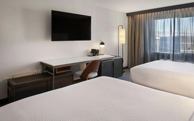 photo 5 of Courtyard by Marriott Chino Hills
