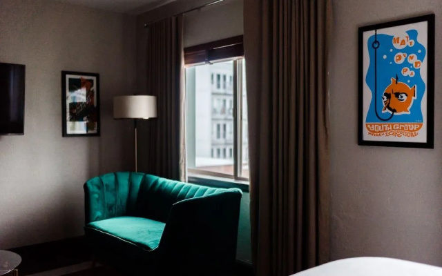 photo 2 of Hotel Crocodile & Crocodile Music Venue