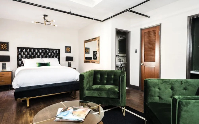 photo 4 of Hotel Crocodile & Crocodile Music Venue