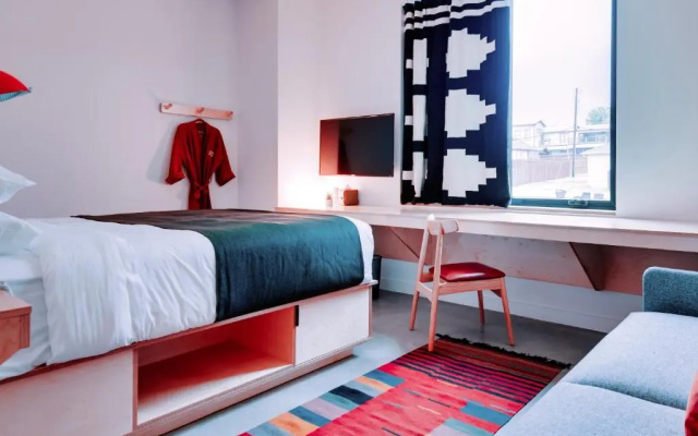 photo 3 of Hotel Dryce