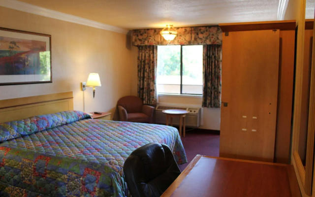 photo 2 of Signature Inn San Jose
