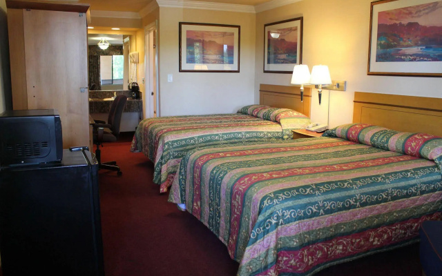 photo 4 of Signature Inn San Jose