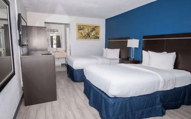 photo 3 of Developer Inn Orlando North a Baymont by Wyndham