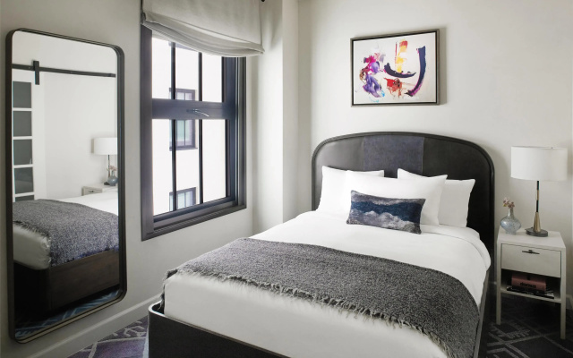 photo 3 of Hotel Figueroa, Unbound Collection by Hyatt