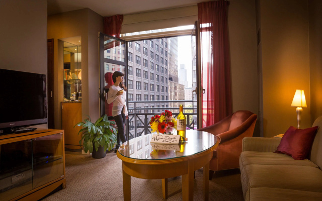 photo 3 of Hotel Giraffe by Library Hotel Collection