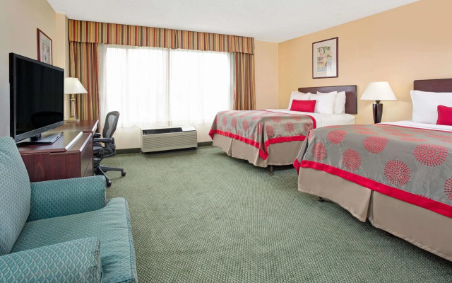 photo 4 of Four Points by Sheraton Englewood