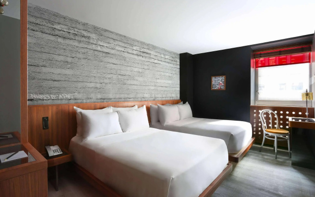 photo 5 of Henri Hotel 