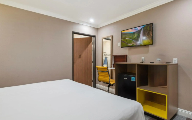 photo 4 of Hotel H-Wood