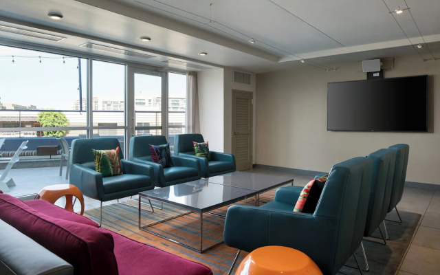 photo 3 of Aloft Scottsdale