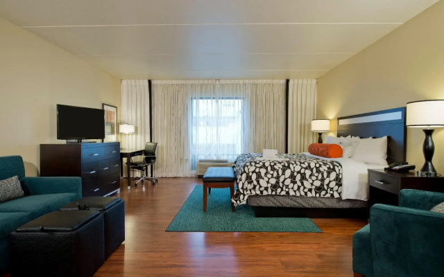 photo 4 of Hotel Indigo Atlanta Airport - College Park by IHG
