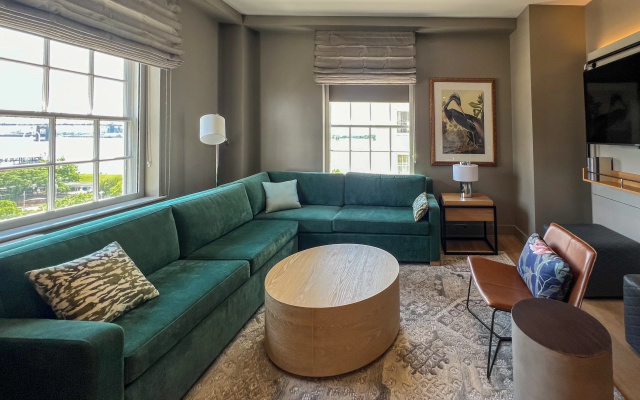 photo 2 of Hotel Indigo Baton Rouge Downtown by IHG