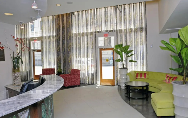photo 2 of Hotel Gibbs Downtown Riverwalk