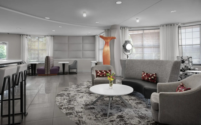 photo 2 of Hotel Indigo Jacksonville-Deerwood Park by IHG