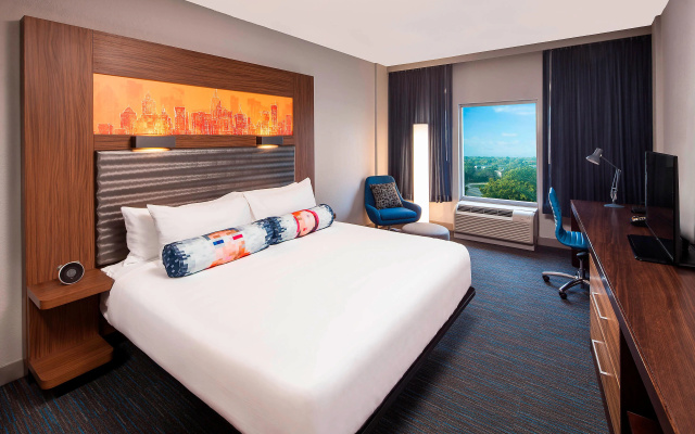 photo 3 of Aloft Miami Dadeland