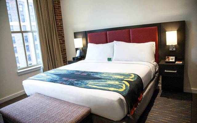 photo 4 of Hotel Indigo Newark Downtown