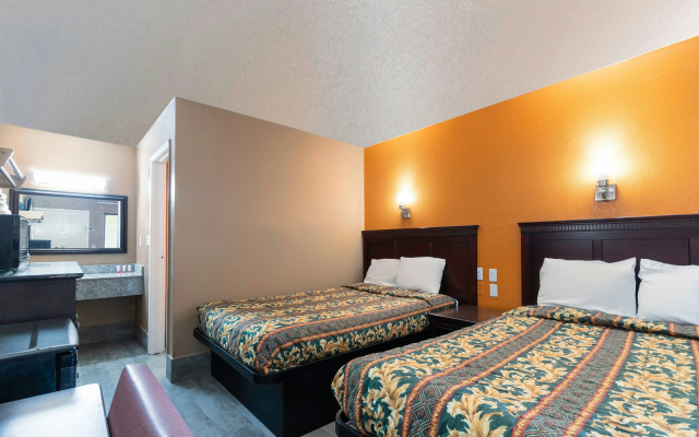 photo 5 of OYO Hotel Lake Charles Hwy 10