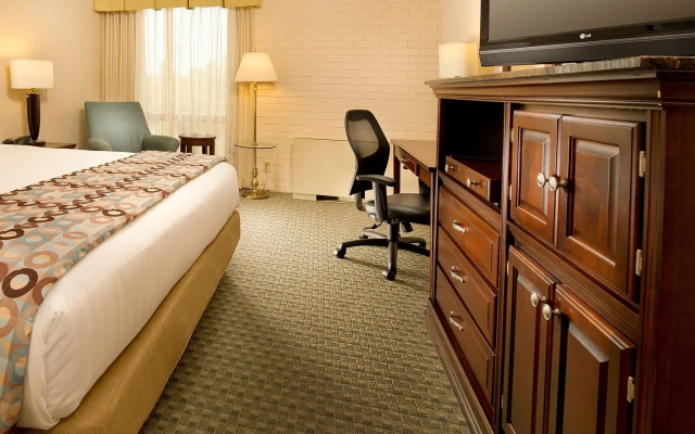 photo 2 of Hotel Lotus Kansas City Stadium