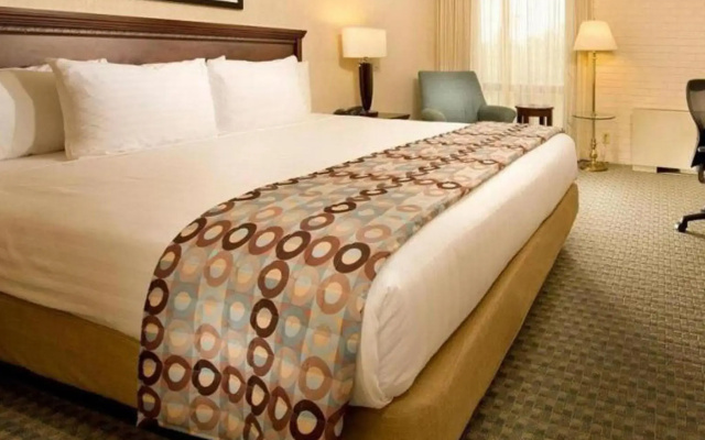 photo 5 of Hotel Lotus Kansas City Stadium