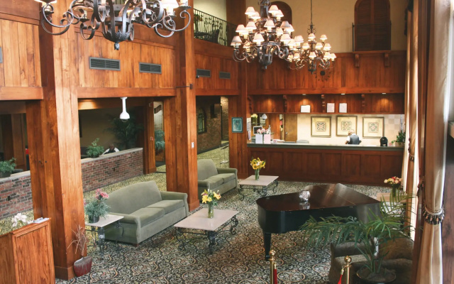 photo 2 of Hotel Louisville