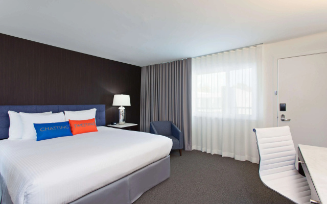 photo 2 of Hotel Lucent