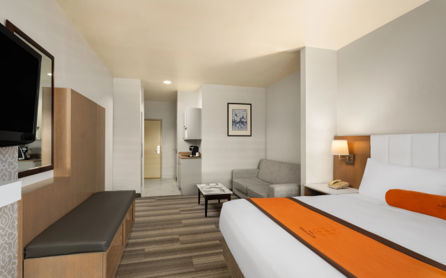 photo 3 of Hotel Marguerite, Trademark Collection by Wyndham
