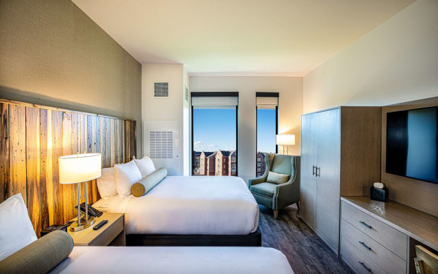 photo 5 of Hotel Maverick