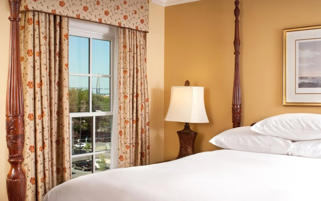 photo 4 of Hotel on Market