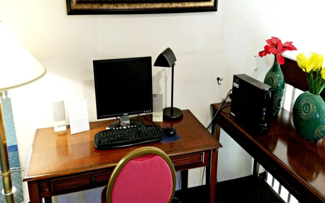photo 5 of Hotel Pacific Garden