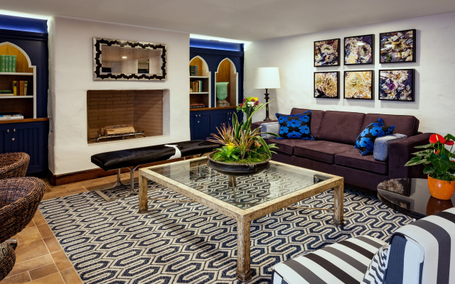 photo 2 of Hotel Pacific