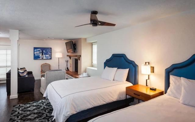 photo 3 of Hotel Pacific